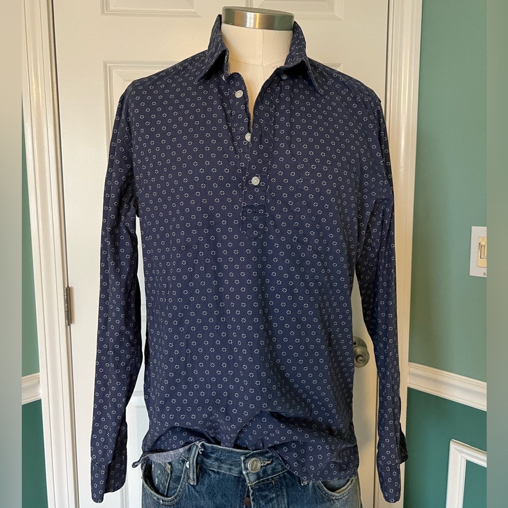 Long sleeve popover shirt in windmill print